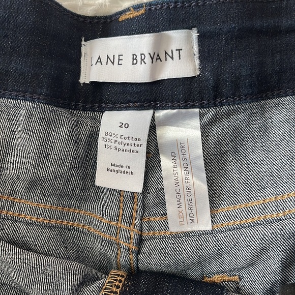 New without tags denim shorts - Picture 2 of 2